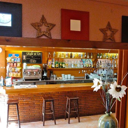 Hotel Rodsan Suizo Castelldefels Zewnętrze zdjęcie